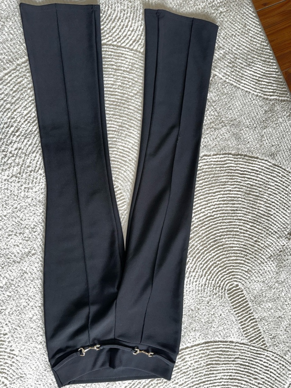 MI ROSE Black Top with Subtle Stitching